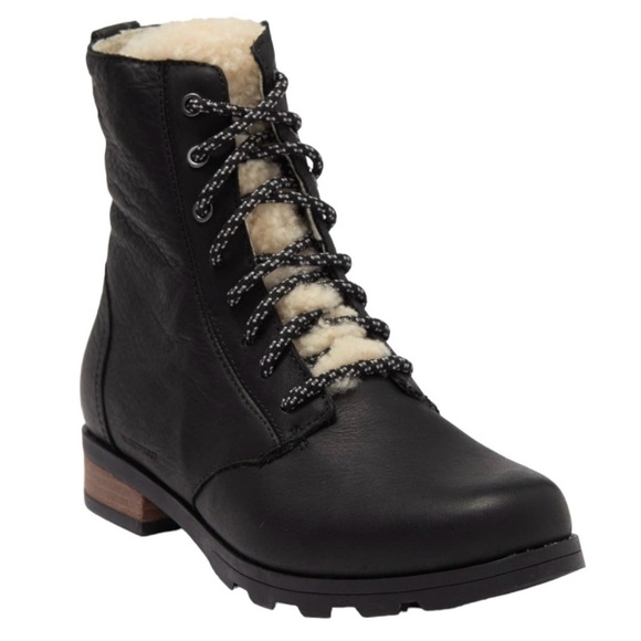 Sorel Shoes - New In Box SOREL Emelie Genuine Shearling Short Lace-Up Leather Boots Sz 9 Black